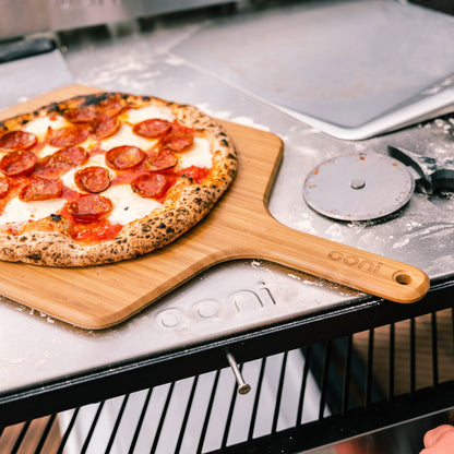 Ooni Bamboo Pizza Peel & Servierbrett