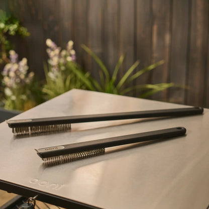 Ooni Pizza Oven Brush und Dreh Peel Set